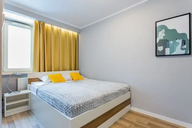Apart Daire, 1 Çift Kişilik Yatak ve Çekyat (Kreta 52/19)
