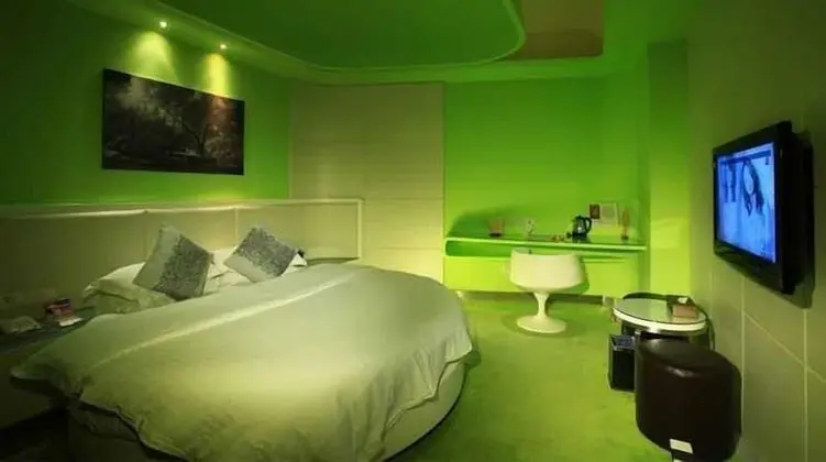 Classic Tek Büyük Yataklı Oda