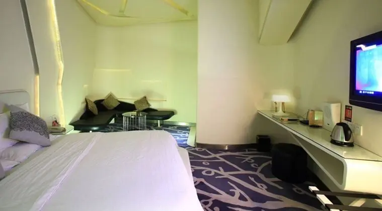 Classic Tek Büyük Yataklı Oda