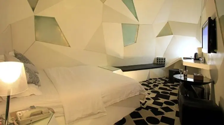 Classic Tek Büyük Yataklı Oda