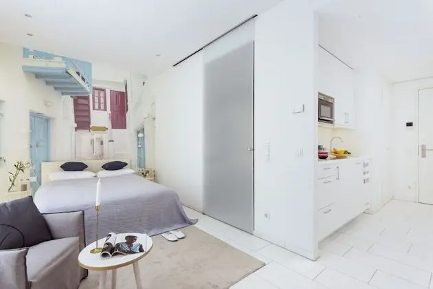 Studio Apartment Senior