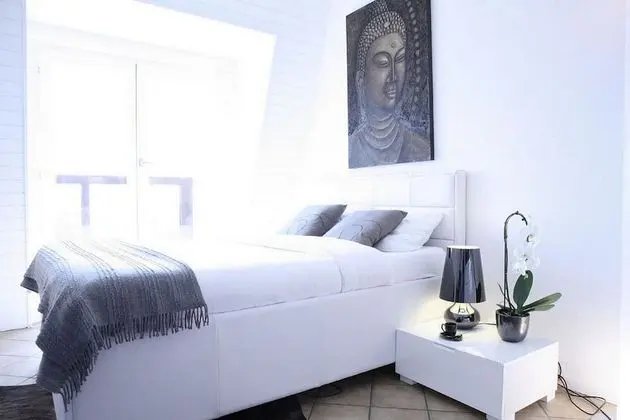 Studio Apartment Mini