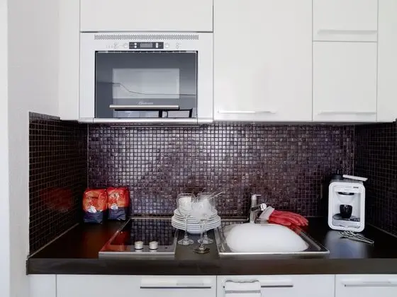 1 Bedroom Apartment Junior