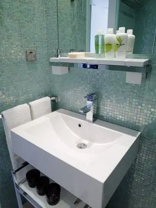 1 Bedroom Apartment Junior