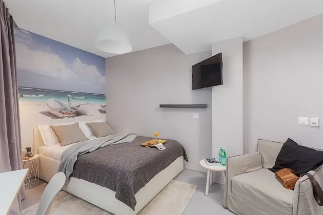 Studio Apartment Mini