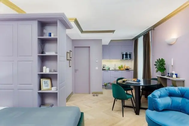 Junior Stüdyo, Balkon
