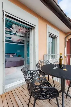 Junior Stüdyo, Balkon