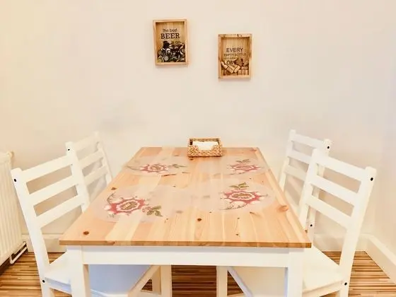 Standard Apart Daire, Birden Çok Yatak, Sigara İçilmez