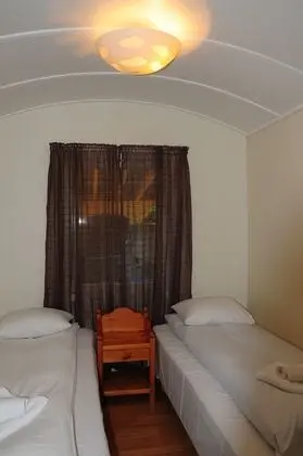 Krossen apt 1.First floor 2 bedrooms, Fjord View