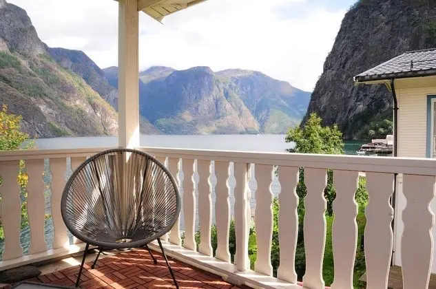 Krossen apt 3. First floor, 2 bedrooms, Fjord View