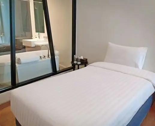 Deluxe room only (No Breakfast / No Transfer)