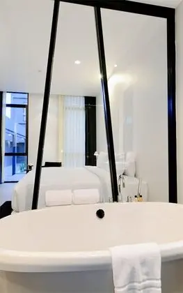 Deluxe Room (Pool View)