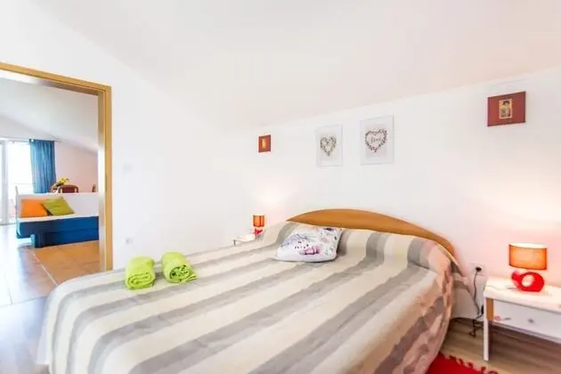 Apart Daire (Višnja - free parking - A1(2+2))