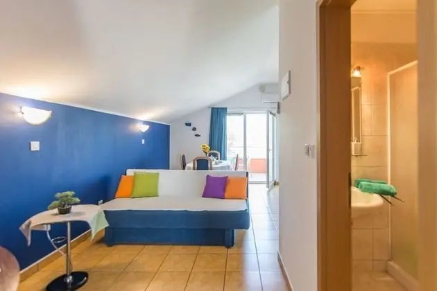 Apart Daire (Višnja - free parking - B2(2+2))