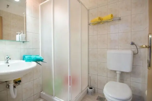 Apart Daire (Višnja - free parking - B2(2+2))