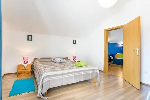 Apart Daire (Višnja - free parking - B2(2+2))