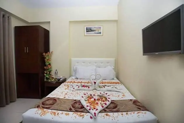 Deluxe Tek Büyük Yataklı Oda, Tepe Manzaralı