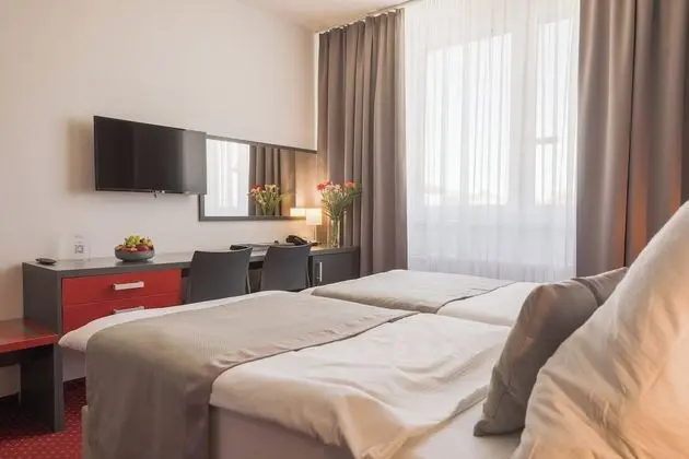 Standard Tek Büyük veya İki Ayrı Yataklı Oda
