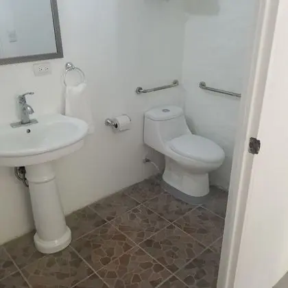Handycap Acess Room #1