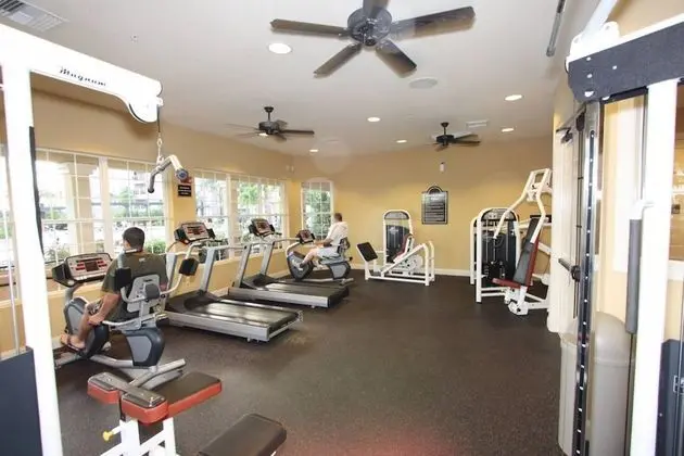 Daire (4114 Vista Cay)