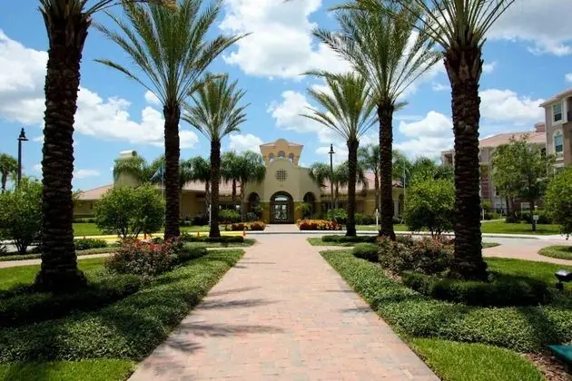 Daire (4114 Vista Cay)