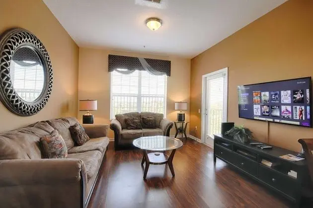 Daire (4126 Vista Cay)
