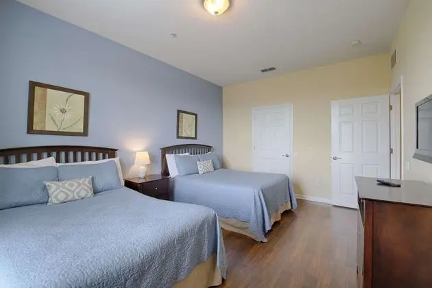 Daire (4126 Vista Cay)
