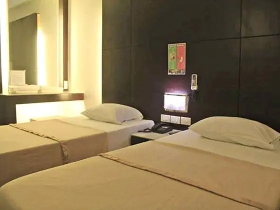 Twin Bed