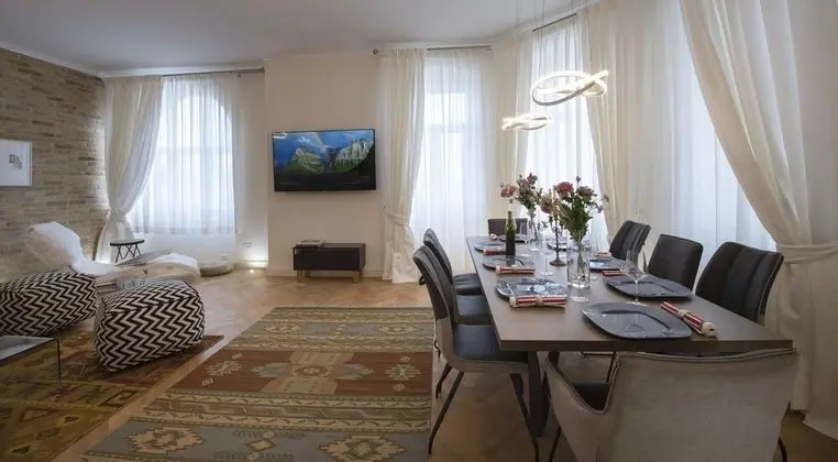 Executive Apart Daire, Deniz Manzaralı, Zemin Kat