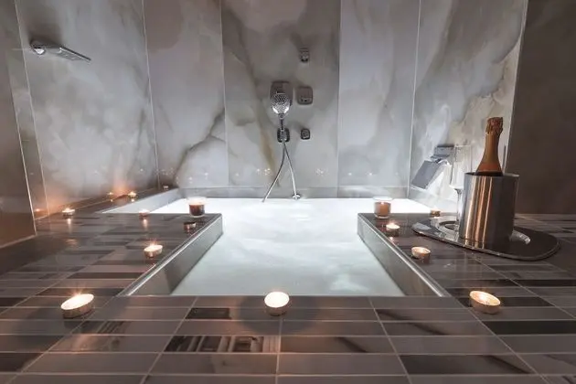 Executive Apart Daire, Deniz Manzaralı, Zemin Kat