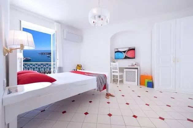 Superior Tek Büyük Yataklı Oda, Deniz Manzaralı