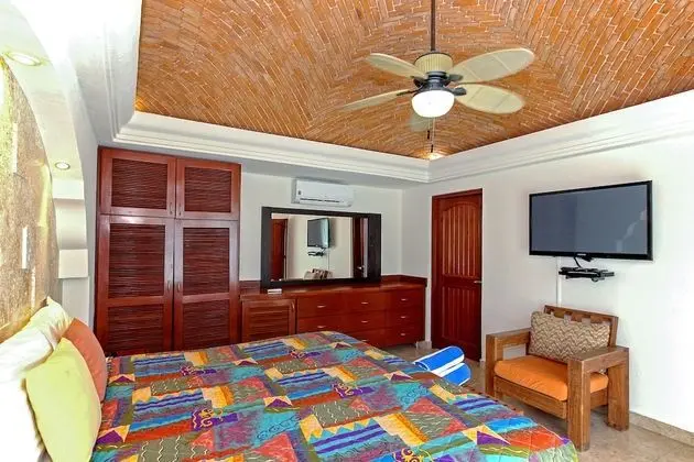 Family Villa, 4 Yatak Odası, Denize Sıfır