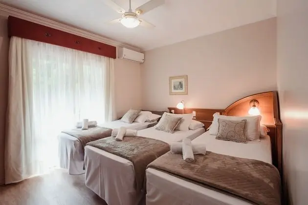 Deluxe Üç Kişilik Oda