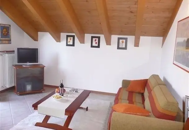 Family Apart Daire, 1 Çift Kişilik Yatak ve Çekyat, Dağ Yamacı (Vista d'Oro Ulivo Apt. 16)