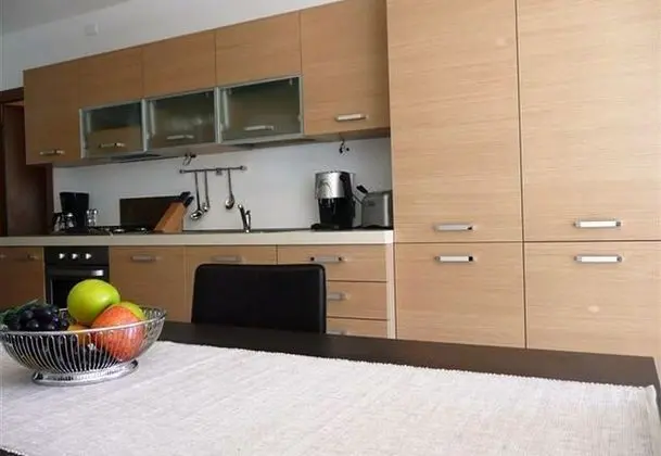 Family Apart Daire, Birden Çok Yatak, 2 Banyolu, Dağ Yamacı (Vista d'Oro Ulivo Apt. 8/10)