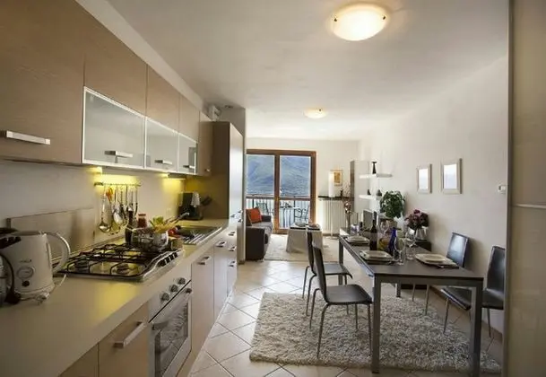 Family Stüdyo, 1 Çift Kişilik Yatak, Dağ Manzaralı, Dağ Yamacı (Vista d'Oro Ulivo Apt. 8)