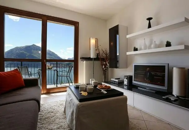 Family Stüdyo, 1 Çift Kişilik Yatak, Dağ Manzaralı, Dağ Yamacı (Vista d'Oro Ulivo Apt. 8)