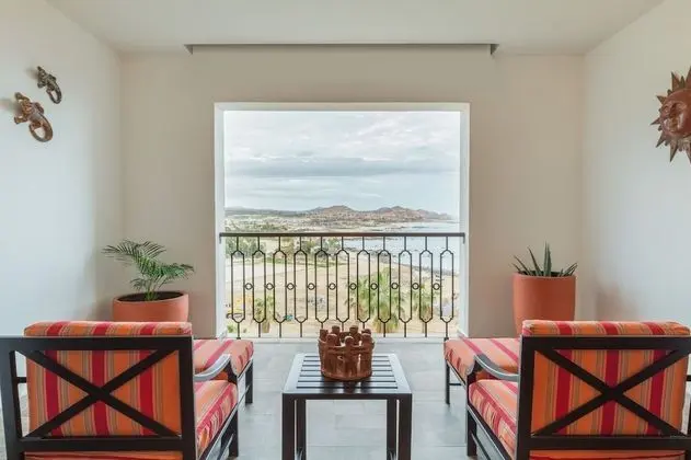 One Bedroom Ocean Vista Suite
