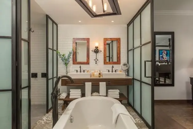 One Bedroom Ocean Vista Suite