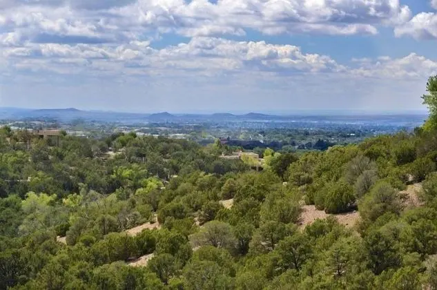 Ev (Vista Grande - Close to Ten Thousand )