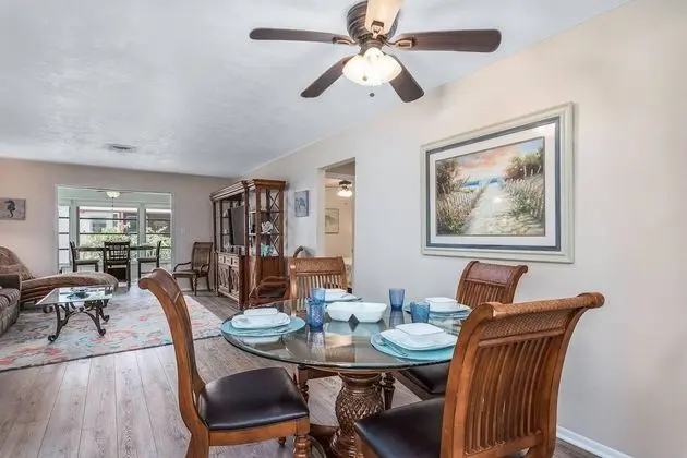 Daire (Vista Hermosa Casita Near the Beach)