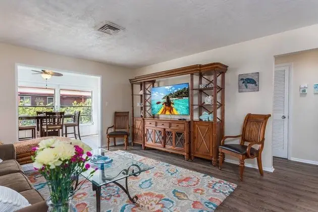 Daire (Vista Hermosa Casita Near the Beach)