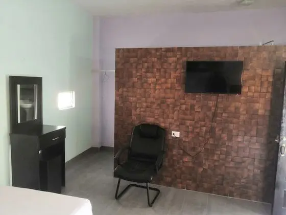 Standard Tek Büyük Yataklı Oda, 1 Yatak Odası, Havuz Manzaralı