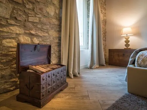 Tek Büyük Yataklı Oda (Le Bore)