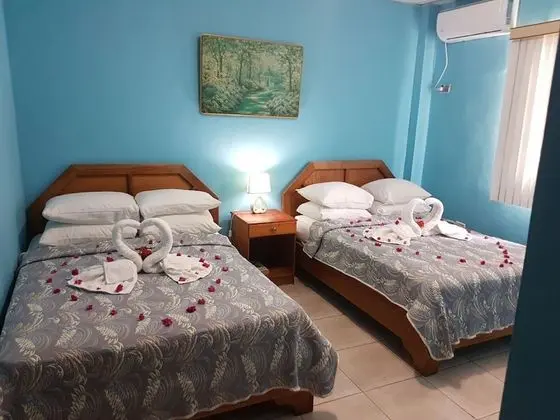 Tek Büyük Yataklı Oda