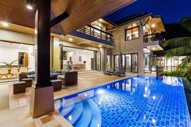 4-Bedroom Villa with Private Pool
