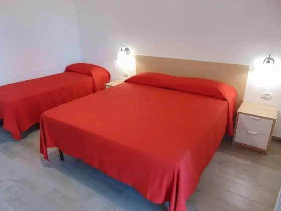 Üç Kişilik Oda, Teras, Deniz Manzaralı