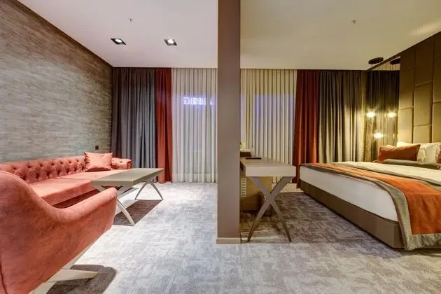 Suite,Deniz Manzaralı,Jakuzili