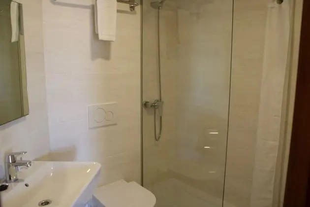 Tek Büyük Yataklı Oda (2 adults + 1 child)