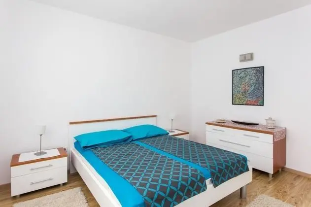Villa (Four Bedroom House with Terrace)